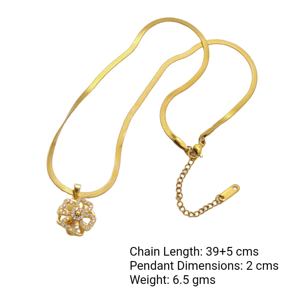 Petal Poise – Open Bloom Necklace