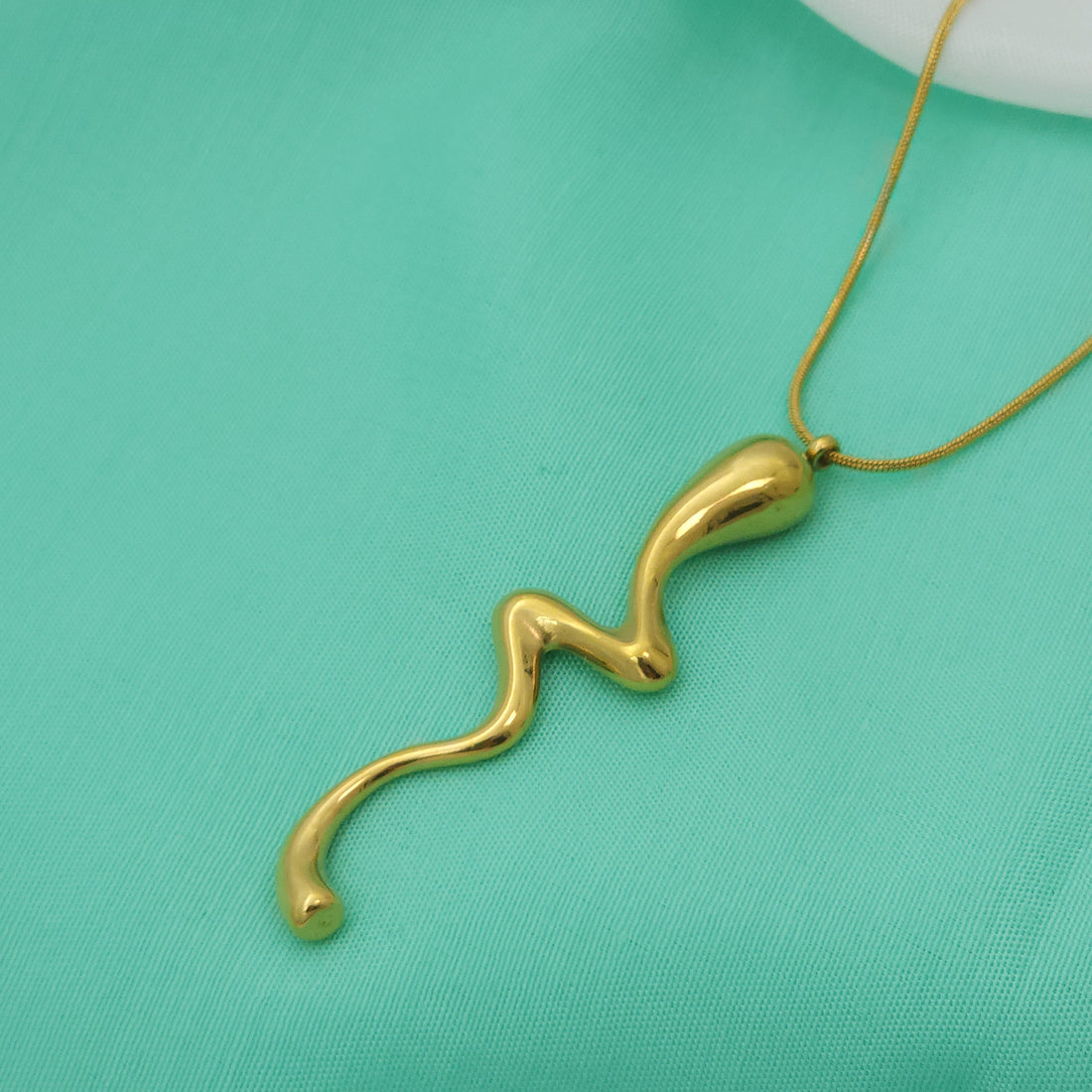 Squiggle & Soul – Abstract Drop Necklace