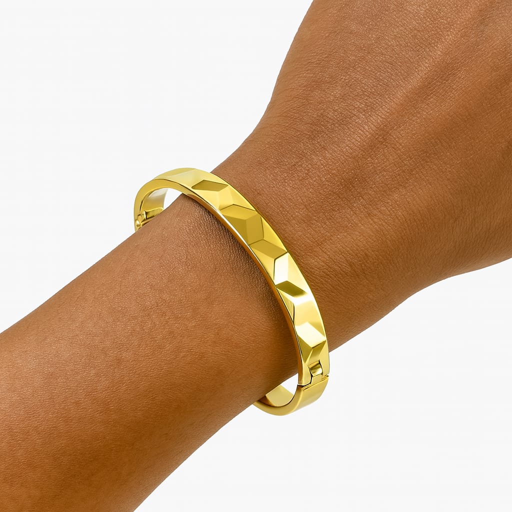 Sculpted Shine Cuff
