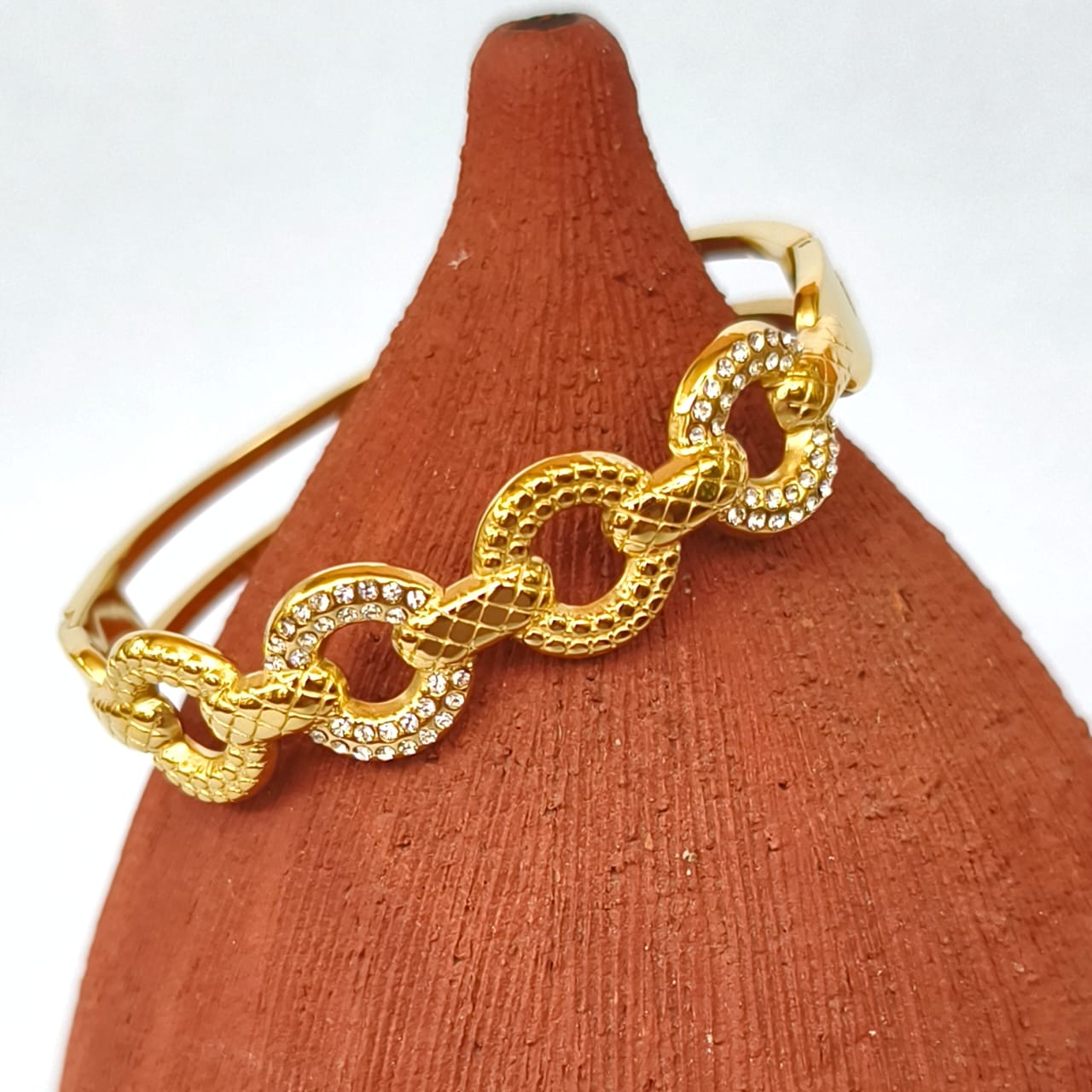 Luxe Link Crystal Bracelet