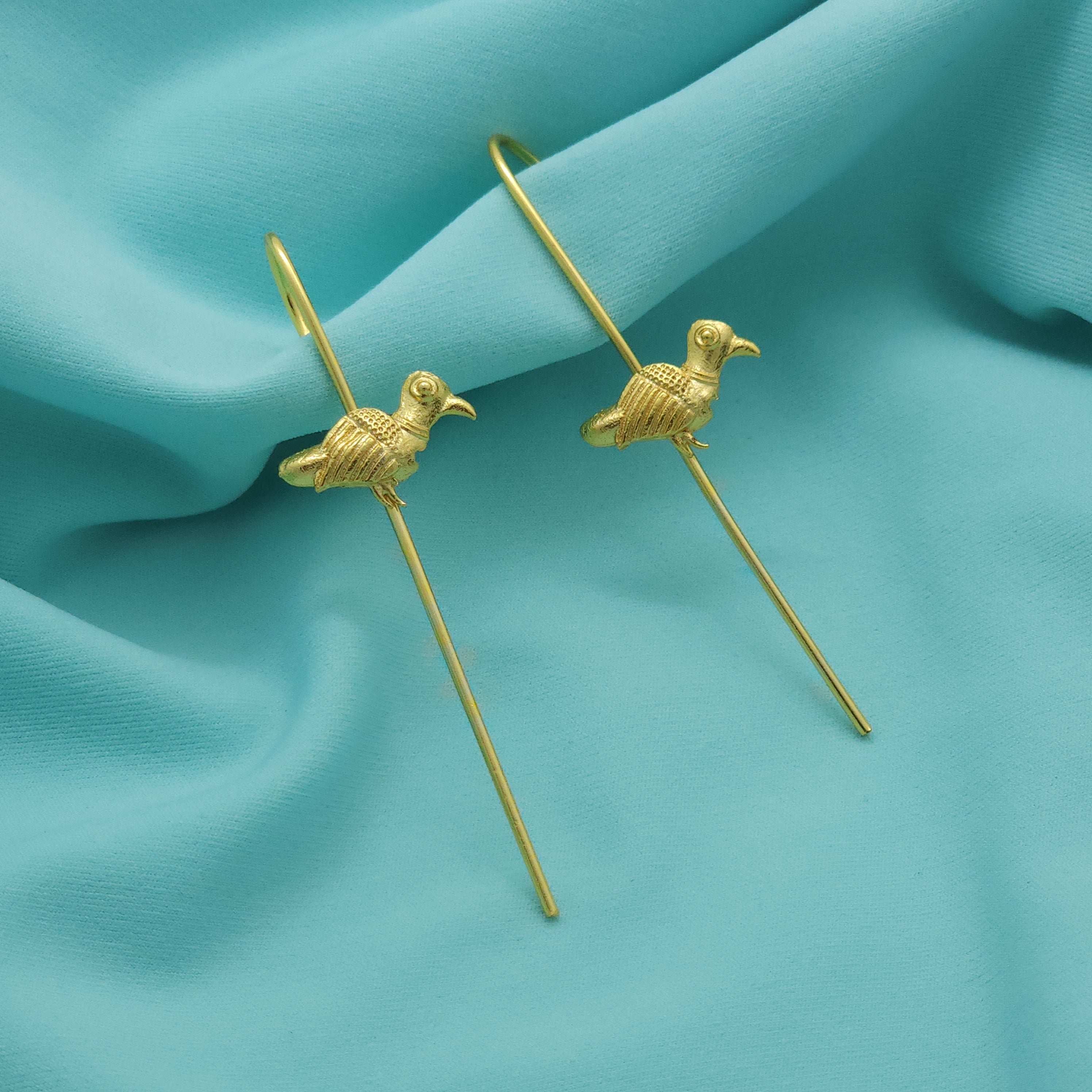 Birdsong Whisper – Sculpted Sparrow Needle Earcuffs